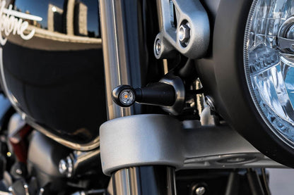 ウインカーステー 10mm穴 フロント/リア用 ブラック 横幅25mm 2個 T100/T120 スピードツイン900 スクランブラー900