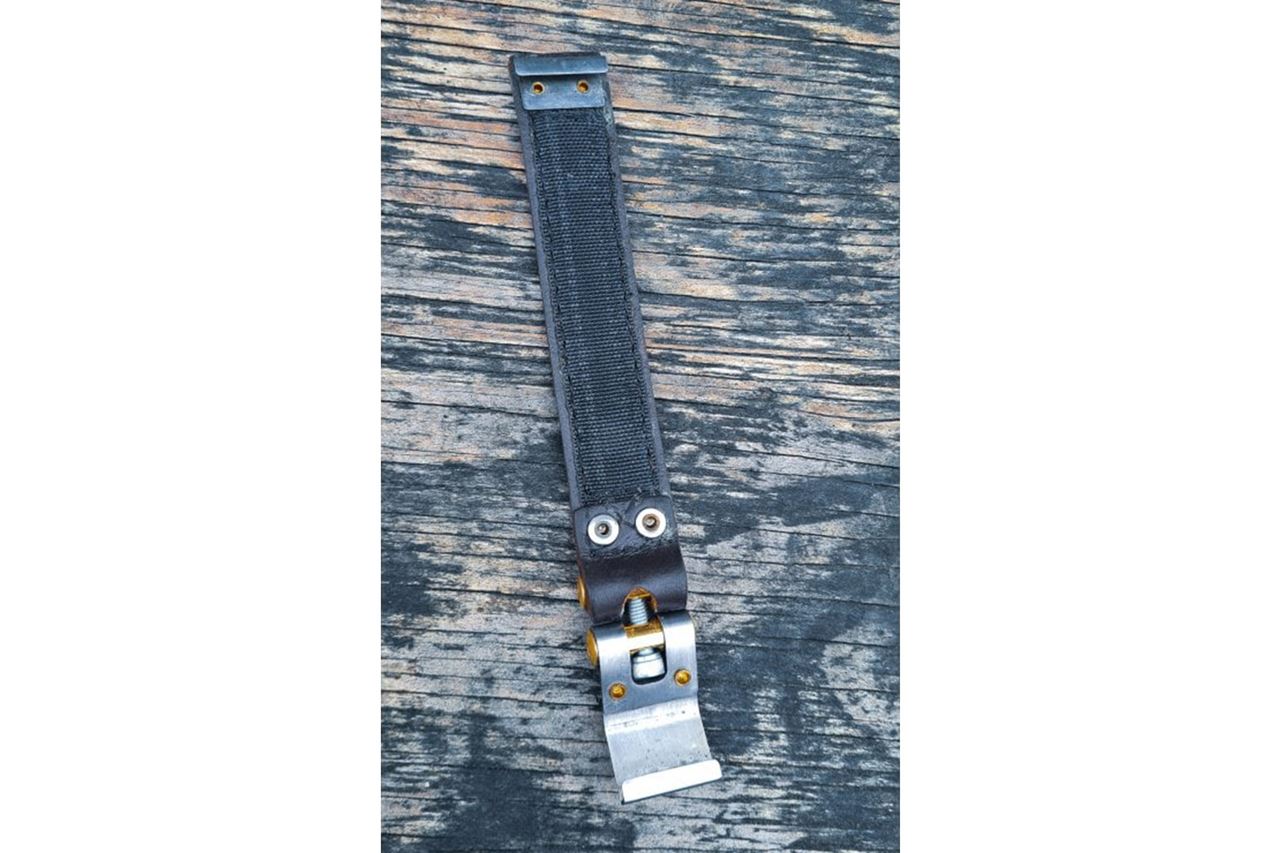 Battery Belt Beltein Leather Brown 1 piece Bonneville Bobber Speedmaster