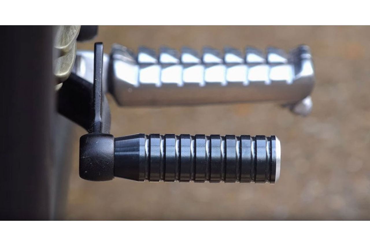 Shift Pedal Peg, Long Type, Ribbed, Black, Length 66mm, 1 pc. for T100/T120, Speed Twin 900, Scrambler 900
