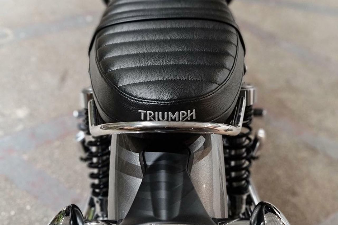 Grab Bar Love Handle Polished 1pc T100/T120 Speed Twin 900 Scrambler 900