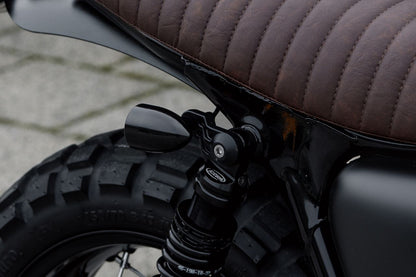 リアウインカーステー トライライン リアショックマウント M8/M10用 ポリッシュ 2個 T100/T120 スピードツイン900 スクランブラー900