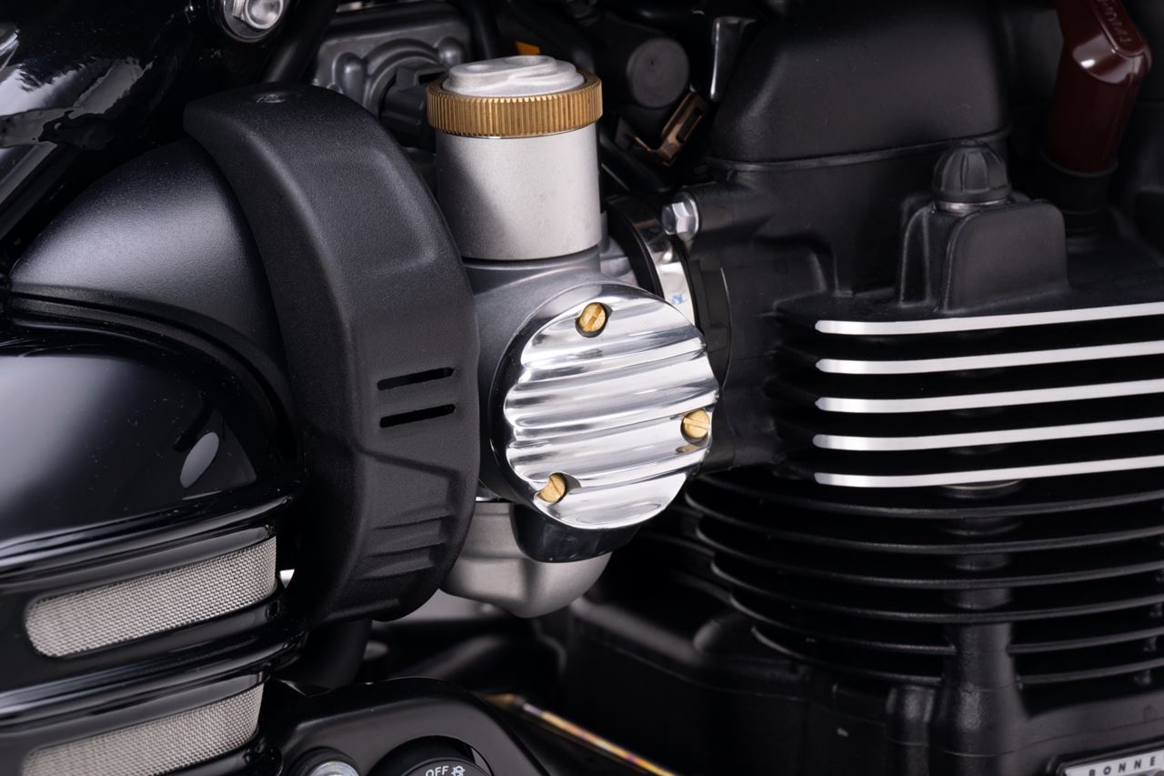 Throttle Body Cover Ribbed Polished 2pcs T120 Thruxton 1200/R/RS Bobber