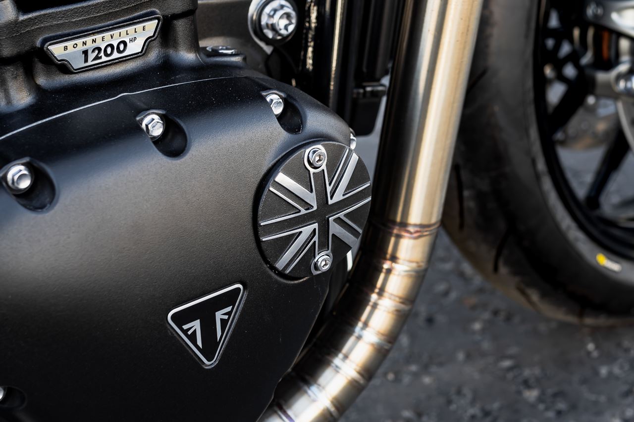 Generator Badge Union Jack Black/Polished 1pc for T100/T120 Speed Twin 900 Scrambler 900