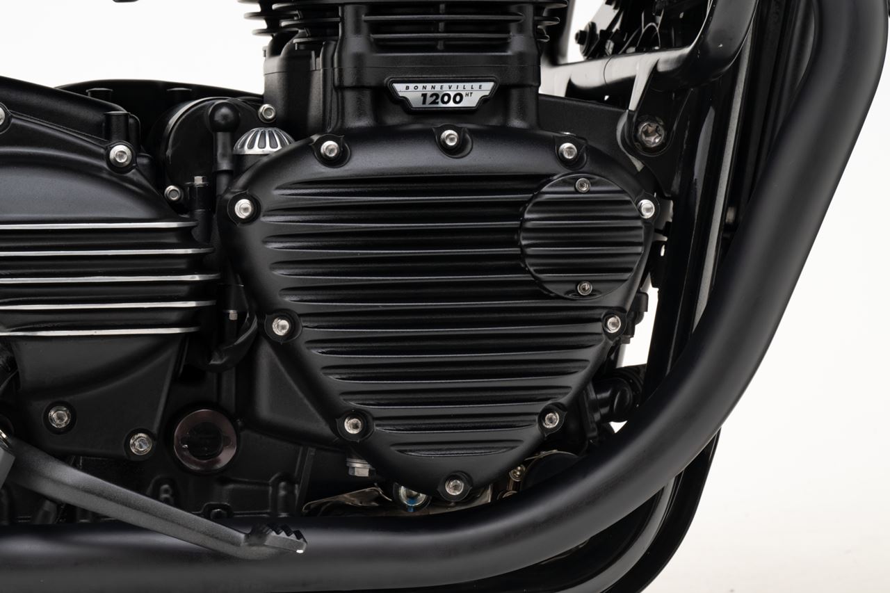 タイミングカバー リブ ブラック 1個 T100/T120 スピードツイン900 スクランブラー900