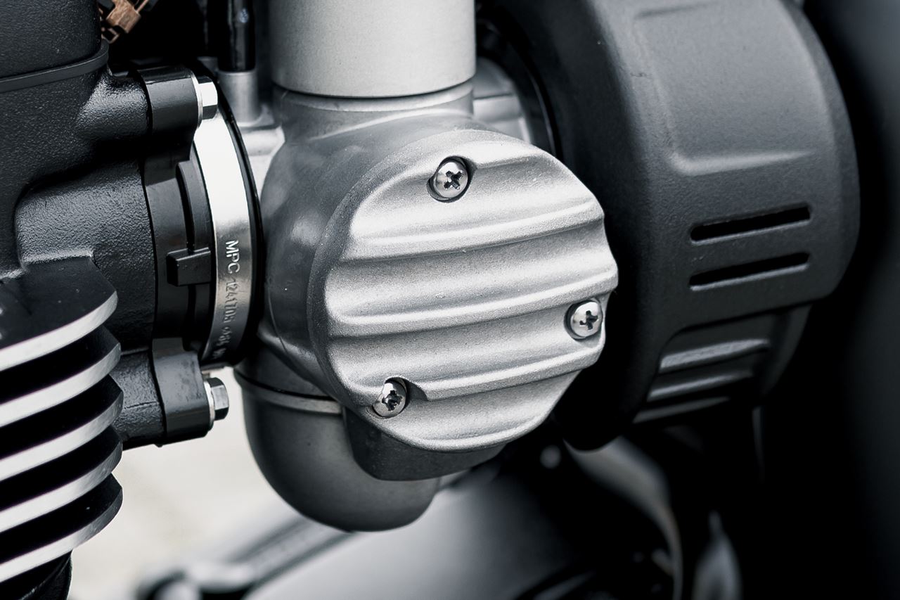 Throttle Body Covers Ribbed Blast 2pc Thruxton 1200/R/RS Bobber