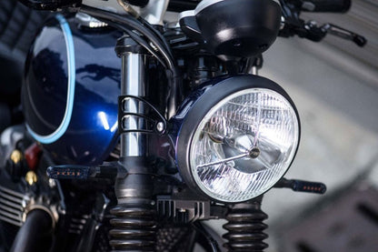 レギュレーター移設ステー ブラック 1個 T100/T120 ストリートツイン ストリースクランブラー