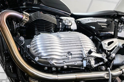 クラッチカバー リブ アルミ ブラッシュ 1個 T100/T120 スピードツイン900 スクランブラー900