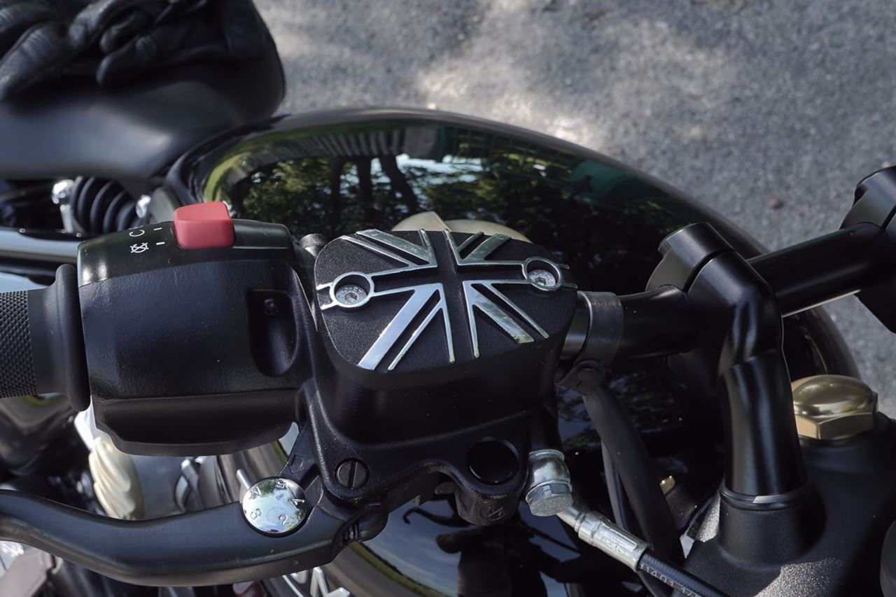 Master Cylinder Cap Union Jack Black/Polished 1pc T100 T120 Bobber Speedmaster