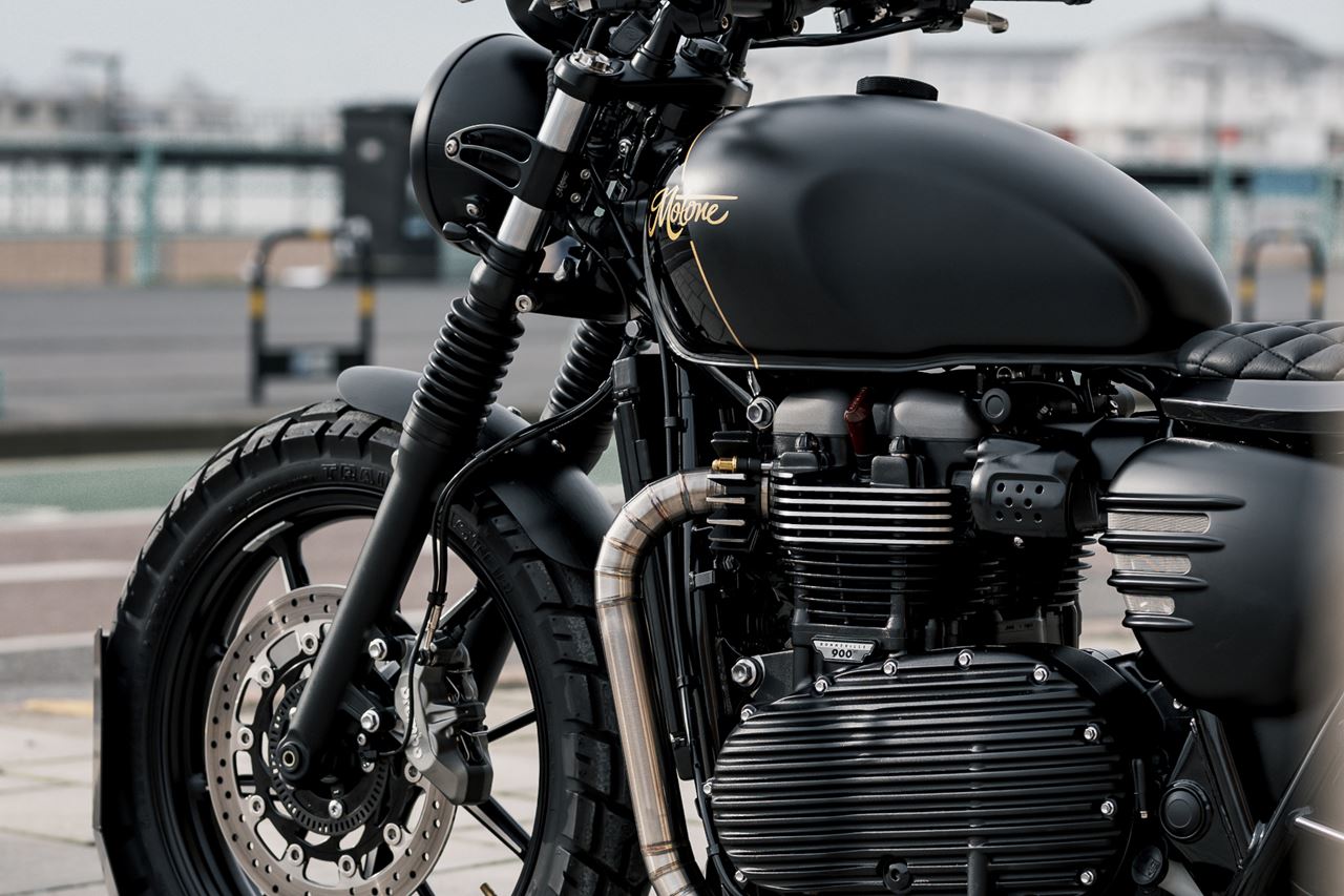 エキゾーストクランプナット ブラス 4個 T100/T120 スピードツイン900 スクランブラー900