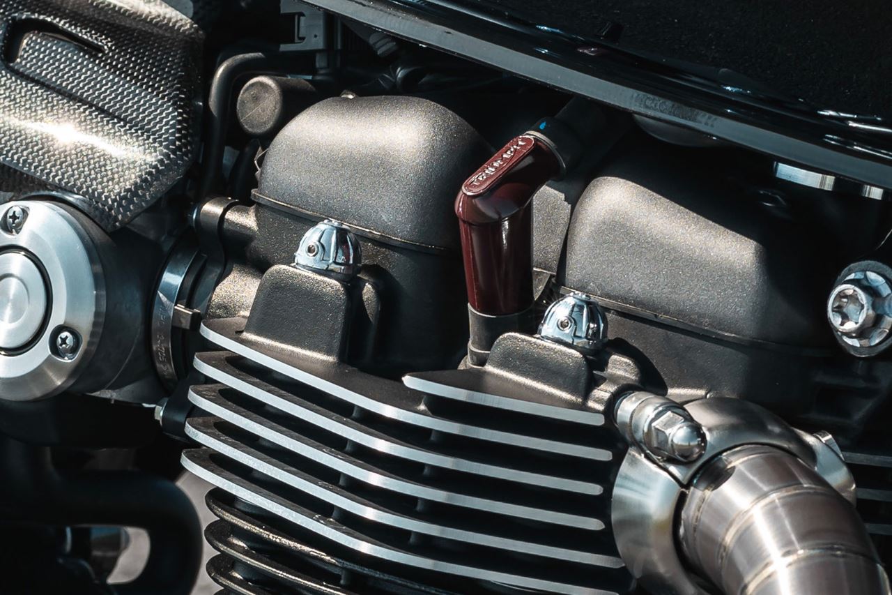 Engine Bolt Caps Polished 4pc T100/T120 Speed Twin 900 Scrambler 900