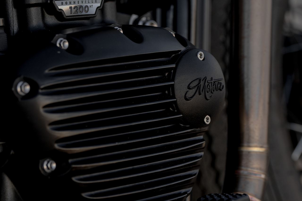 ジェネレーターバッジ モートーンロゴ ブラック 1個 T100/T120 スピードツイン900 スクランブラー900