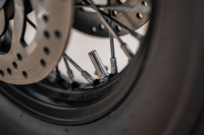 エアバルブキャップ バリスタ クローム 2個 T100/T120 スピードツイン900 スクランブラー900