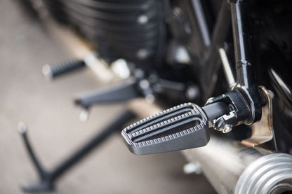 Footrests, front/rear, black, 2 pieces, T100/T120, Speed Twin 900, Scrambler 900