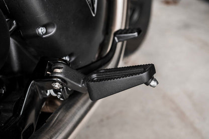 Footrest Black 2pcs Bonneville Bobber