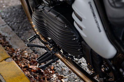 Footrest Black 2pcs Bonneville Bobber