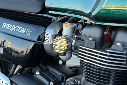Throttle Body Cover Ribbed Brass 2pcs T120 Thruxton 1200/R/RS Bobber