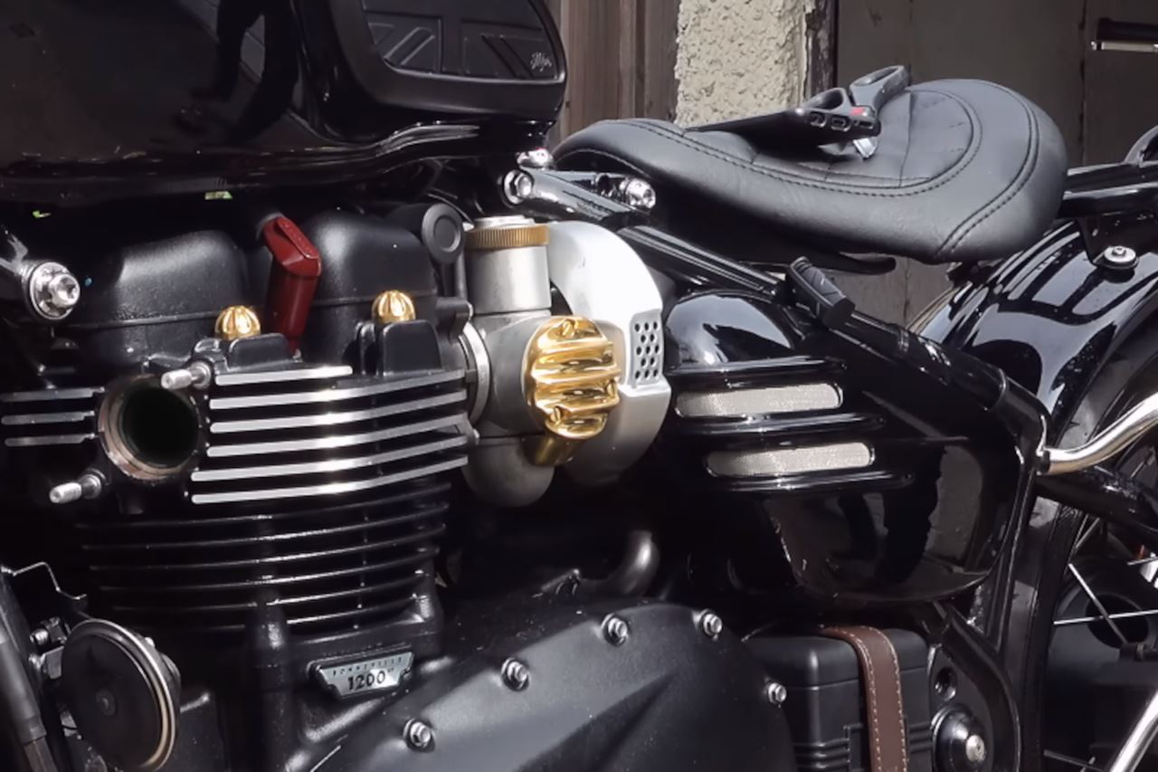 Throttle Body Cover Ribbed Brass 2pcs T120 Thruxton 1200/R/RS Bobber