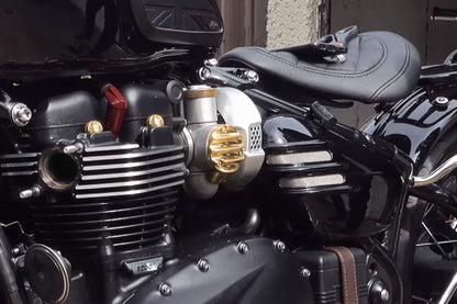 Throttle Body Cover Ribbed Brass 2pcs T120 Thruxton 1200/R/RS Bobber