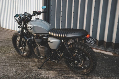 エキゾーストエンド ジュピター2 ブラック 2個 ボンネビルT100/T120