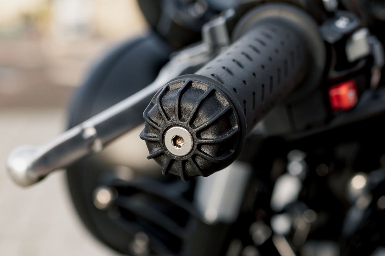 Bar End Gemini Black 2pcs T100/T120 Speed Twin 900 Scrambler 900
