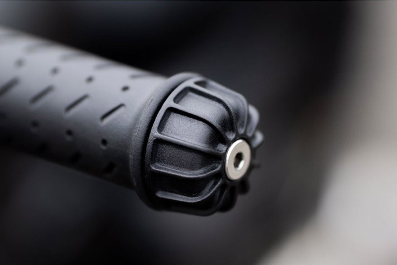 Bar End Gemini Black 2pcs T100/T120 Speed Twin 900 Scrambler 900