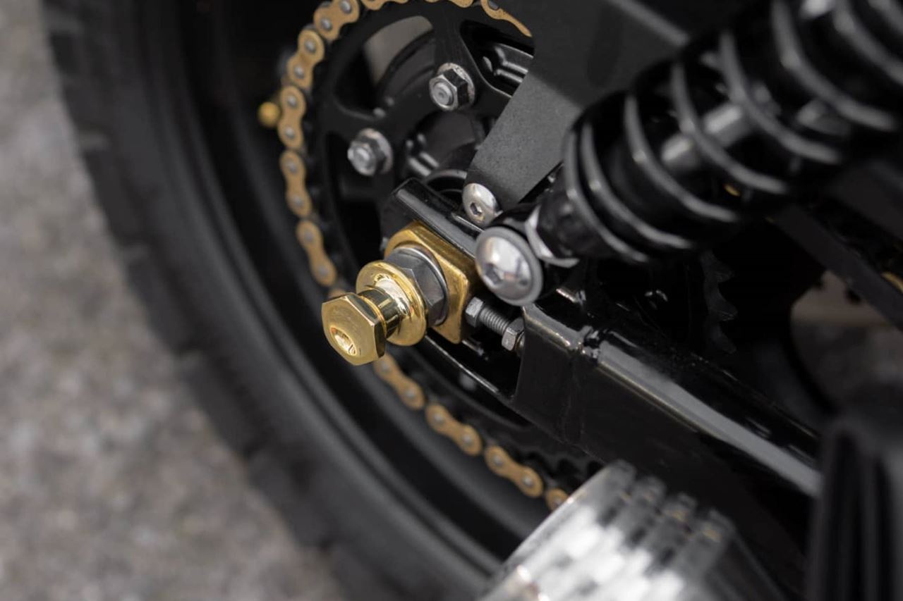 スタンドフックロッド ブラス 1セット T100/T120 スピードツイン900 スクランブラー900
