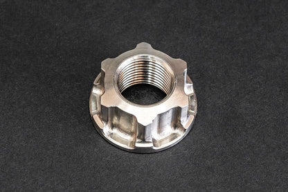 リアアクスルナット ガファー チタン シルバー 1個 T100/T120 スピードツイン900 スクランブラー900