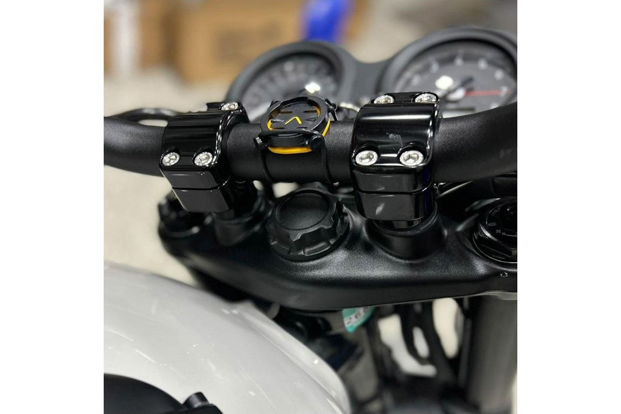 Stem Nut Godfather Titanium Black 1pc T100/T120 Speed Twin 900 Scrambler 900