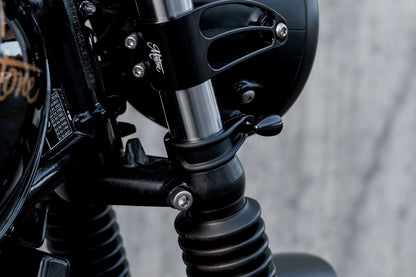 フロントウインカーステー クランピッツ ブラック 41mm フォーククランプ 2個 M8/M10T100/T120 スピードツイン900 スクランブラー900
