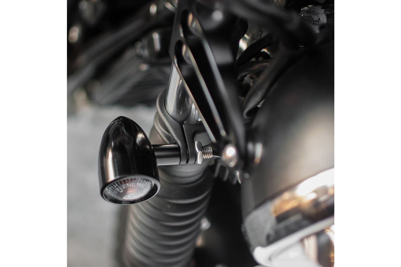 フロントウインカーステー クランピッツ ブラック 41mm フォーククランプ 2個 M8/M10T100/T120 スピードツイン900 スクランブラー900