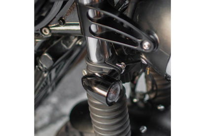 フロントウインカーステー クランピッツ ブラック 41mm フォーククランプ 2個 M8/M10T100/T120 スピードツイン900 スクランブラー900