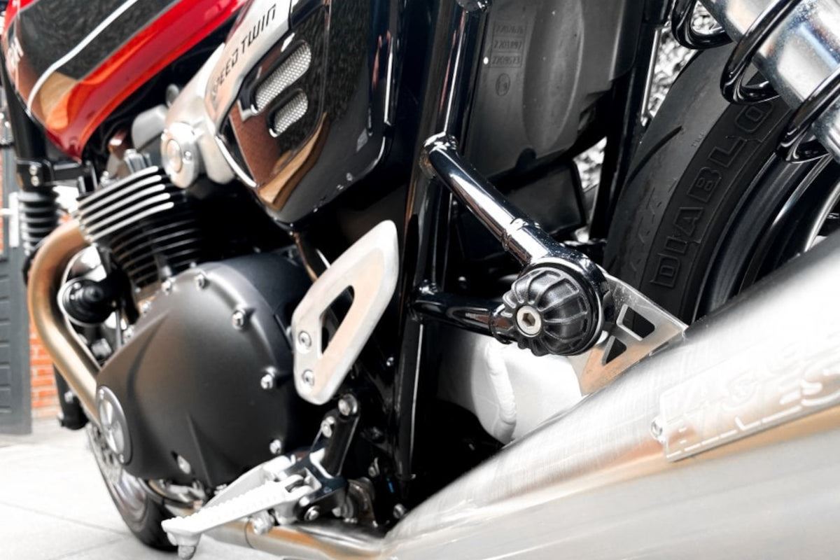 Tandem Step Blanking Plates, Casablanca Black, 2 pieces, T100/T120 Speed Twin 900 Thruxton/R/RS