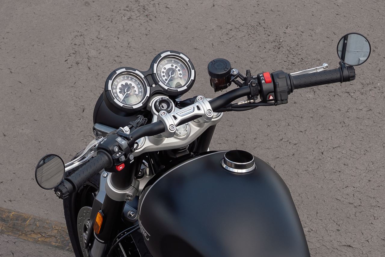 Meter Cover Peerless Black/Polished 1 pc. T100/T120 Thruxton 1200 Speed Twin 1200