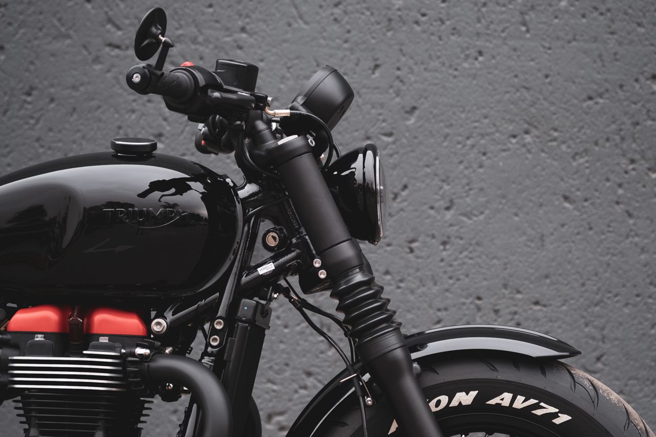 Fork Shroud Winker Stay Set Spats for M8 Black 1 Set Bonneville Bobber Speedmaster