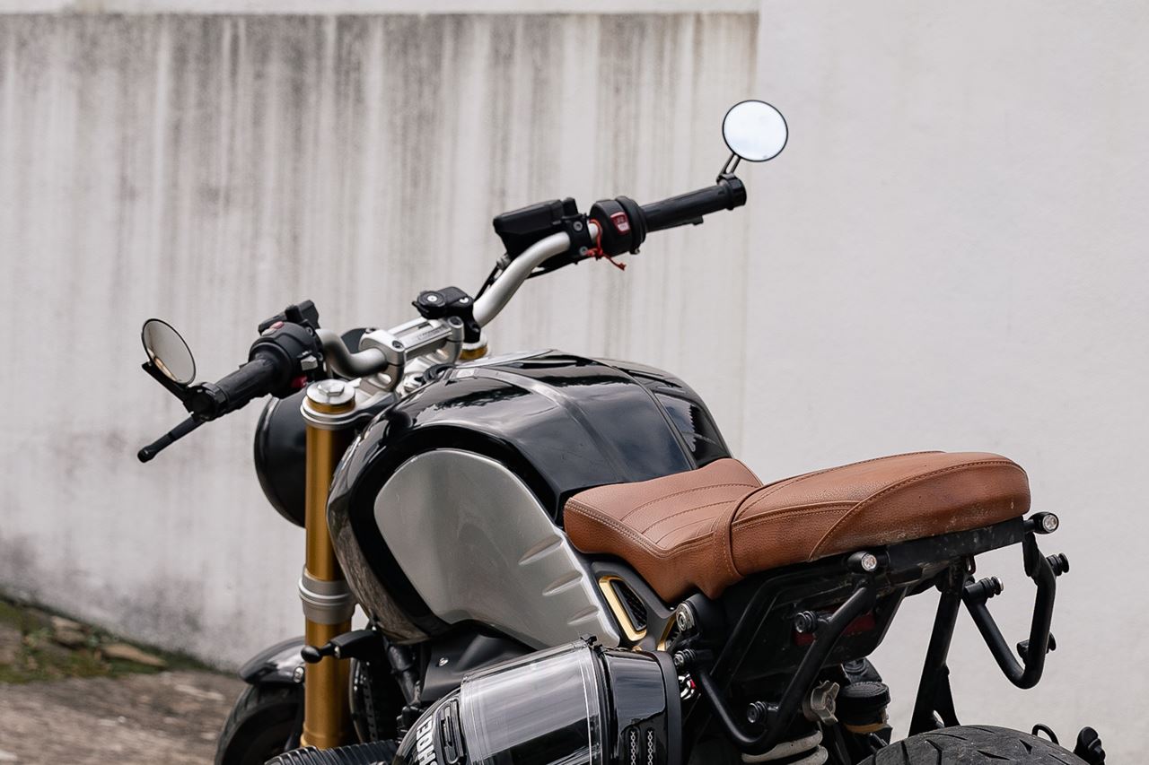 Bar End Mirror Adapters Black 2 pcs R nineT