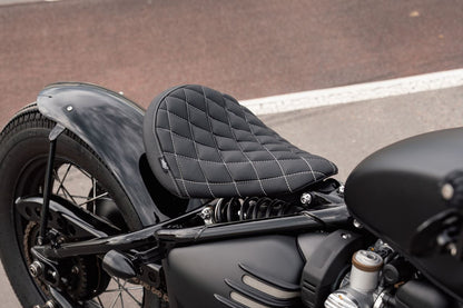 Seat King Cobra Full Diamond Stitch Black 1 pc Bonneville Bobber