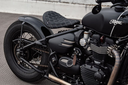 Seat King Cobra Full Diamond Stitch Black 1 pc Bonneville Bobber