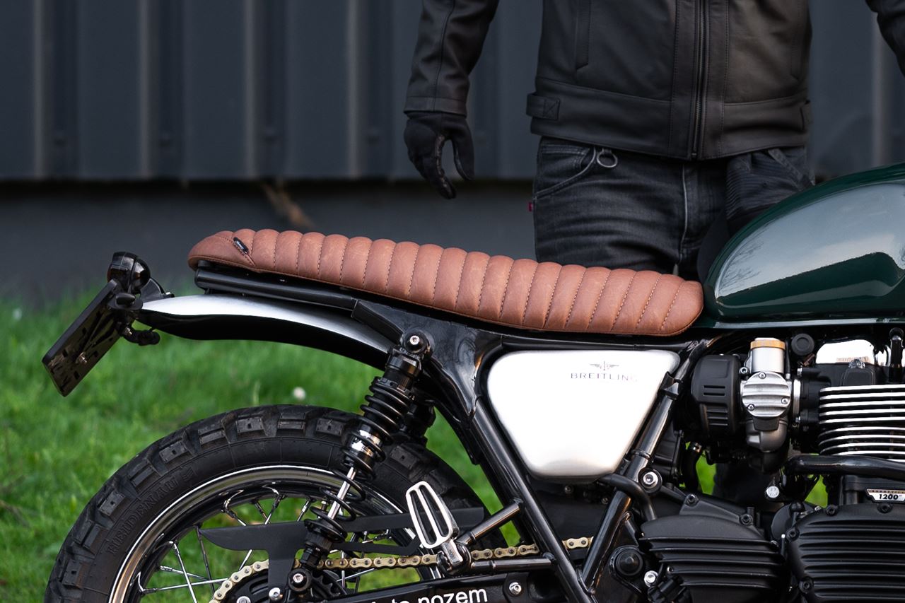 シート ヴァイパー リブ レアアース 1個 T100/T120 スピードツイン900 スクランブラー900