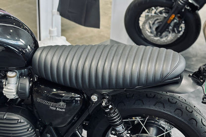 Seat Viper Mark 2 Black 1 pc. T100/T120 Speed Twin 900 Scrambler 900