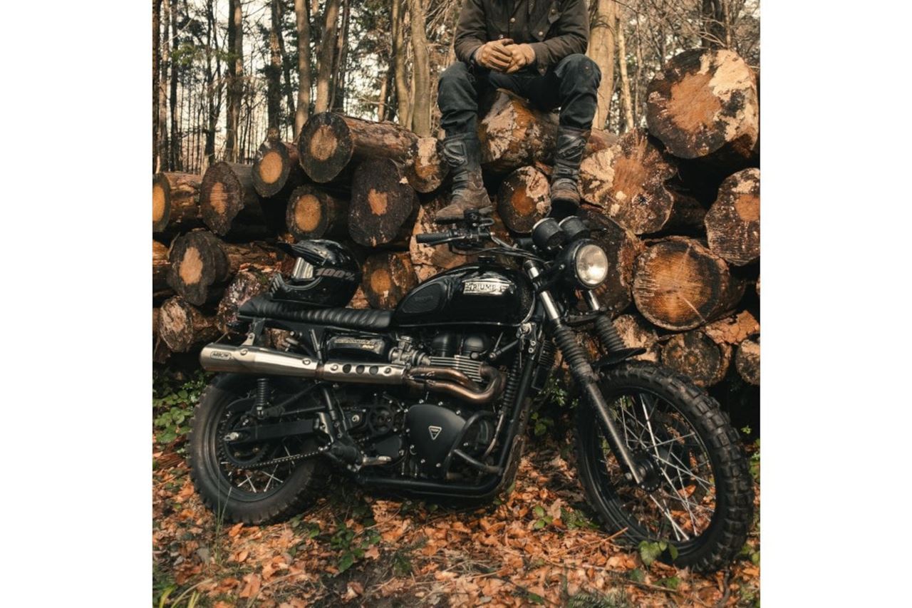 Seat Crate Mark 2 Black 1 pc. Air Cooled T100 Scrambler Thruxton