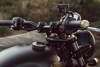 Handlebar Risers, Black, 22mm, Left/Right Set for Street Twin/Speed Twin 900