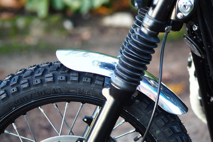 フロントフェンダー ショーティー アルミ ポリッシュ 1個 T100/T120 スピードツイン900 スクランブラー900