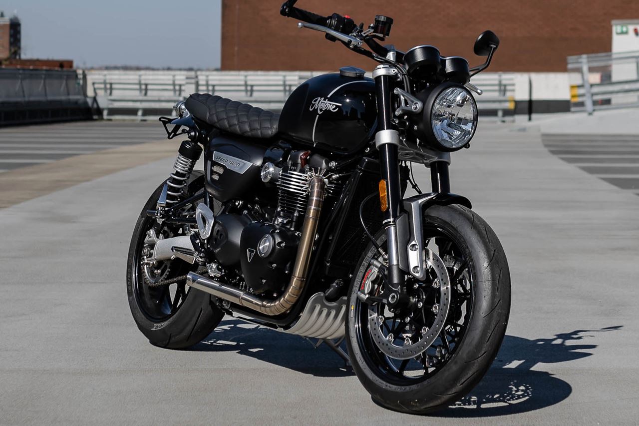 アンダーガード ディフェンダー アルミ シルバー 1個 T100/T120 スピードツイン900 スラクストン/R/RS