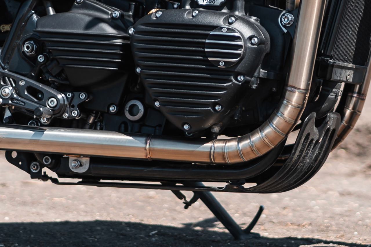 Underguard Defender Aluminum Black 1pc for T100/T120 Speed Twin 900 Thruxton/R/RS