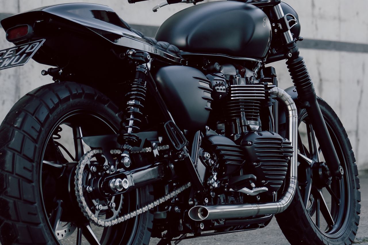 Side Cover Ribbed Matte Black 2 pcs T100 Street Twin/Speed Twin 900