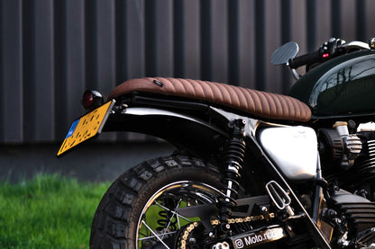 リアフェンダー テールライト穴あり HIGHタイプ ブラッシュ 1個 T100/T120 スピードツイン900 スクランブラー900
