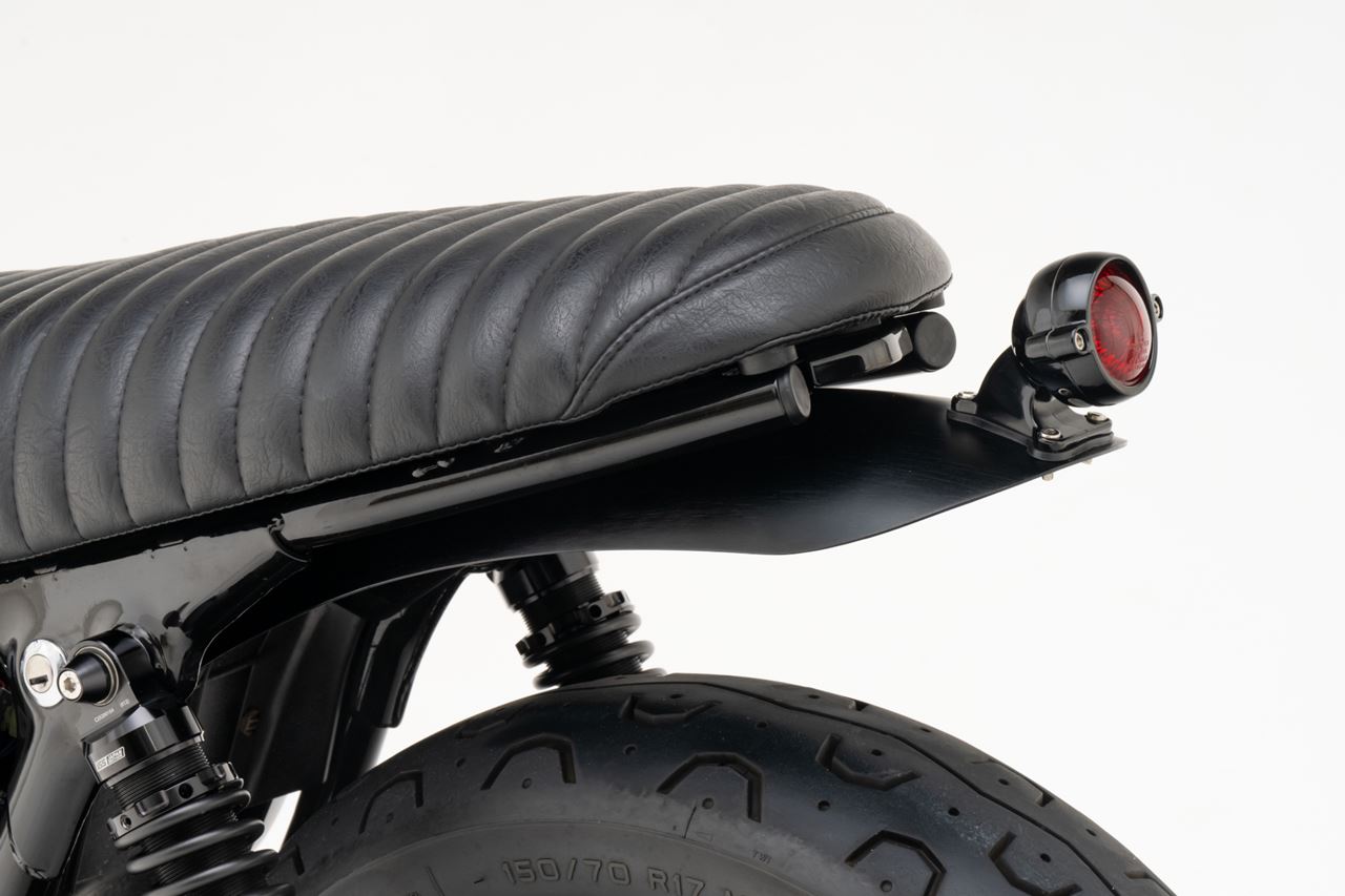 リアフェンダー テールライト穴あり HIGHタイプ ブラック 1個 T100/T120 スピードツイン900 スクランブラー900