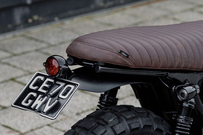 リアフェンダー テールライト穴あり HIGHタイプ ブラック 1個 T100/T120 スピードツイン900 スクランブラー900
