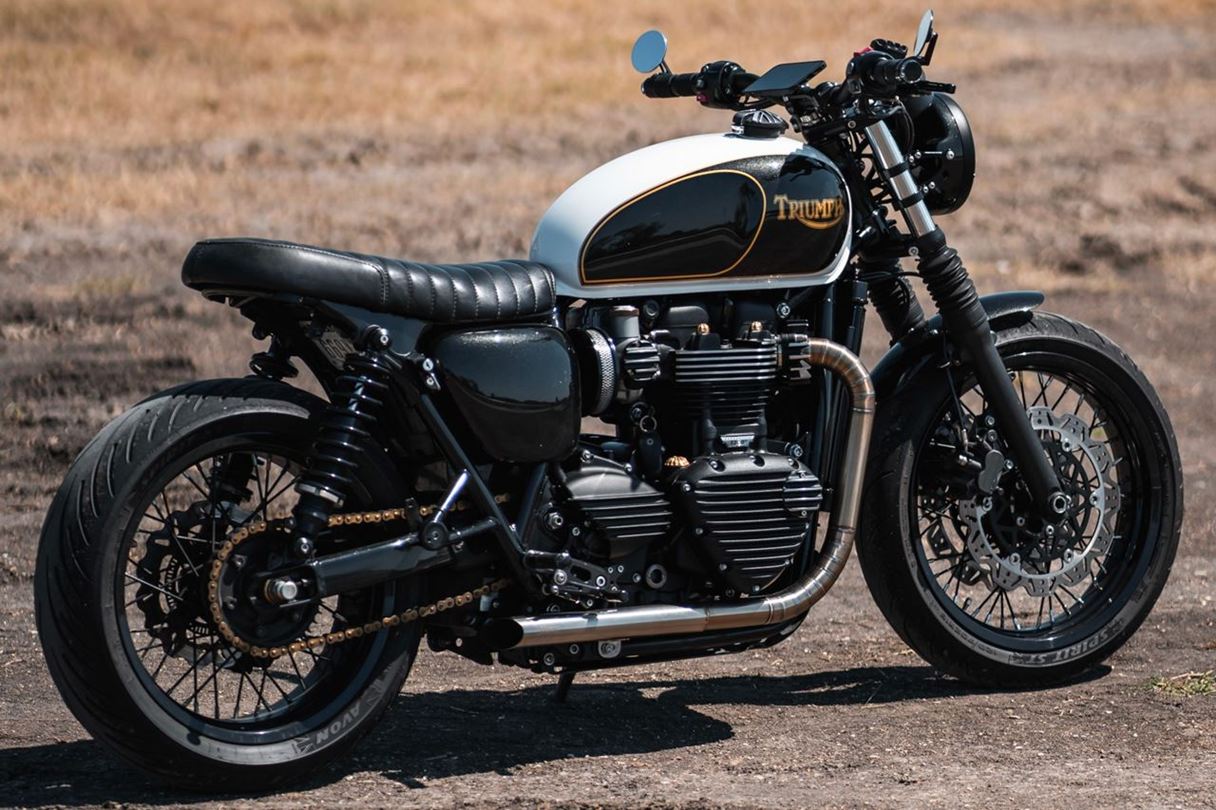 フルエキゾーストマフラー ノーティラス シルバー 1セット ボンネビルT100/T120