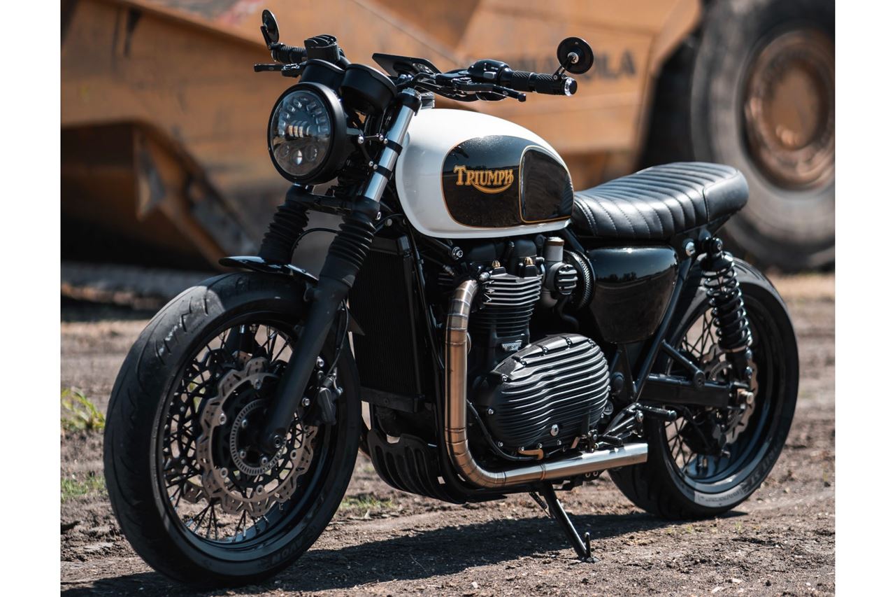 フルエキゾーストマフラー ノーティラス シルバー 1セット ボンネビルT100/T120